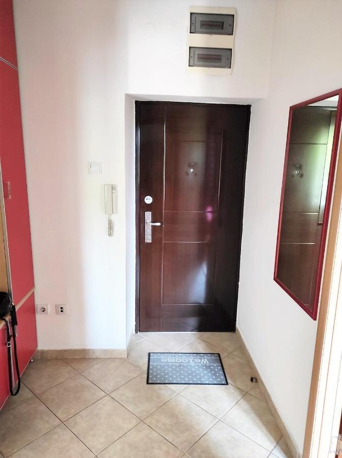 Stan U Centru Apartment Podgorica Exterior photo